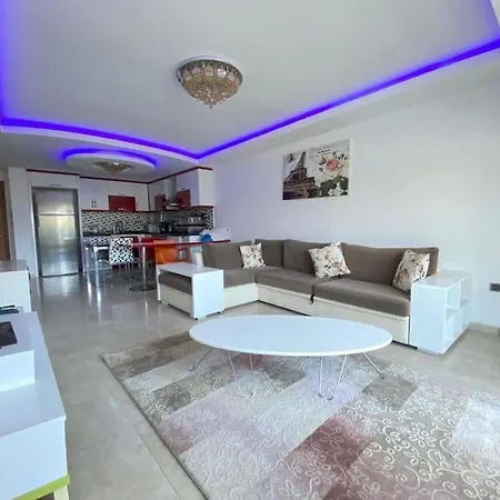 Denize Sifir Orman Manzarali 1+1 דירה *