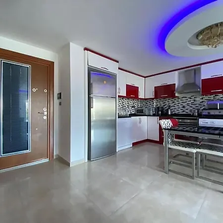 Denize Sifir Orman Manzarali 1+1 דירה *