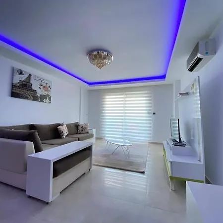 Denize Sifir Orman Manzarali 1+1 דירה