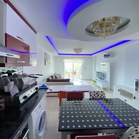 Denize Sifir Orman Manzarali 1+1 דירה *