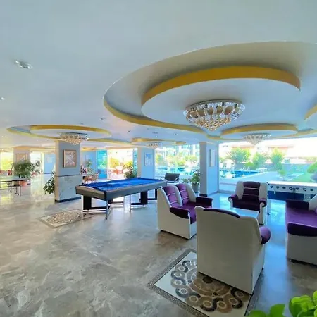 Denize Sifir Orman Manzarali 1+1 *