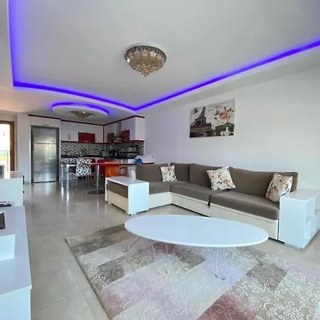 Denize Sifir Orman Manzarali 1+1